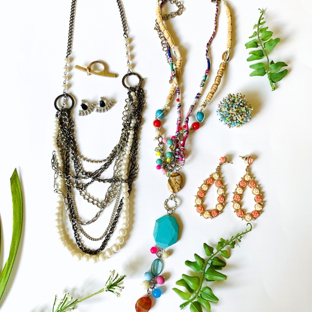 Jewelry Lot 🌿🍃 - Picture 3 of 3